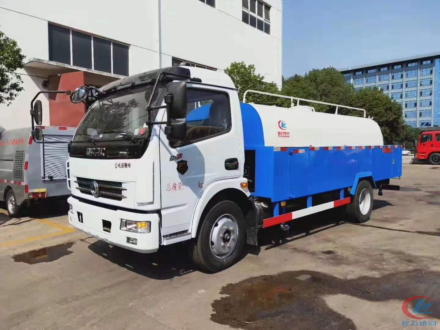易倍·(中国)体育EMC东风多利卡D7管道疏通车