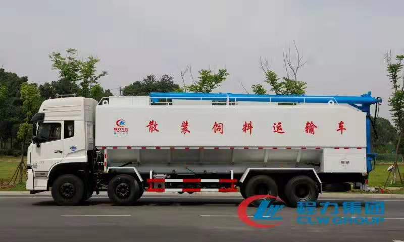 易倍·(中国)体育EMC东风天龙饲料车侧面图